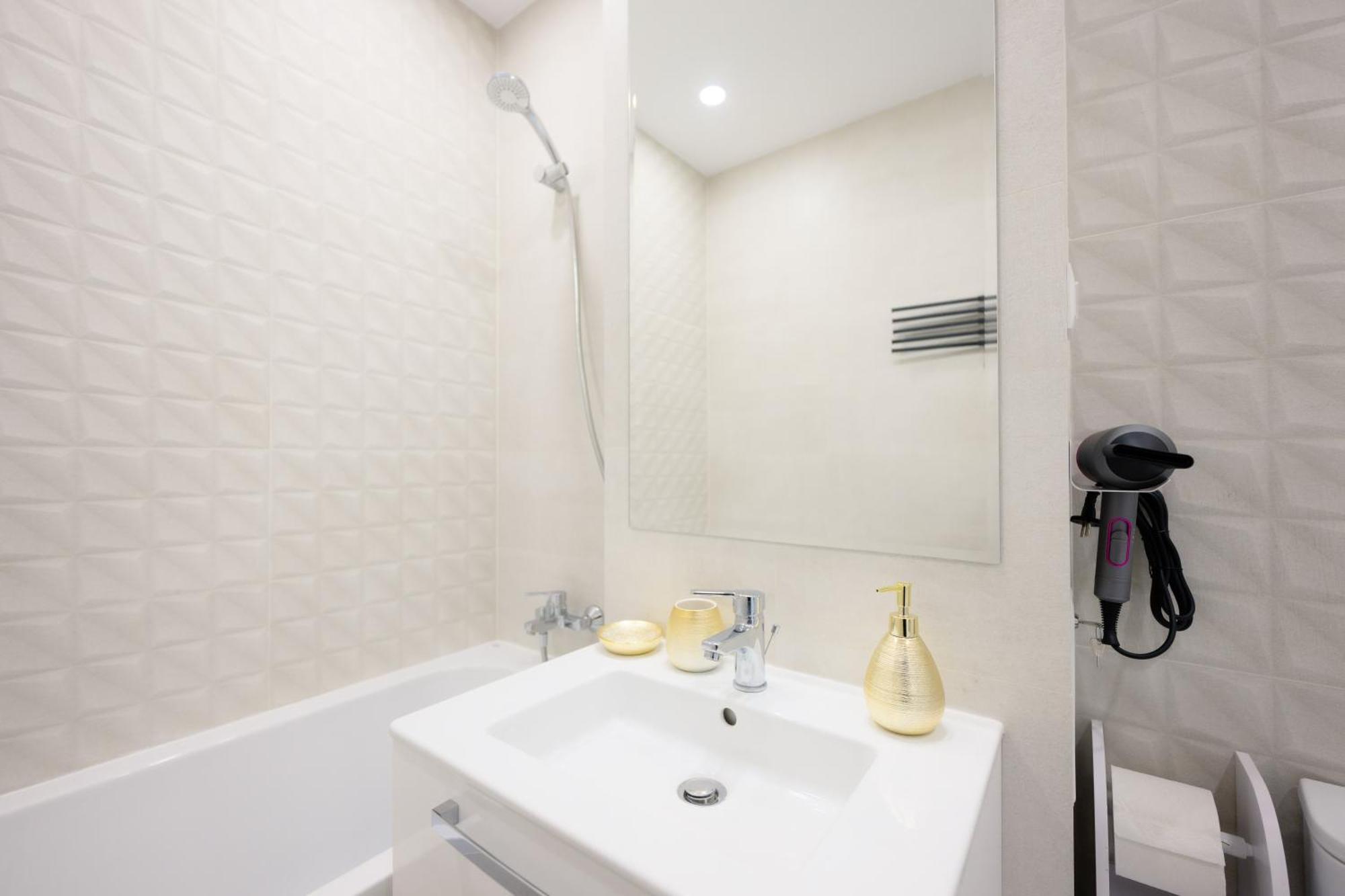 Apartmán Charming Hideaway Inspired By El Profesor'S Intrigue Bukurešť Exteriér fotografie